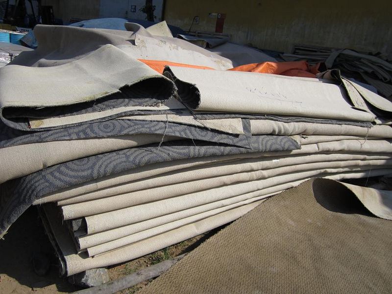 mua-tham-cu-gia-re-o-dau-tot-nhat